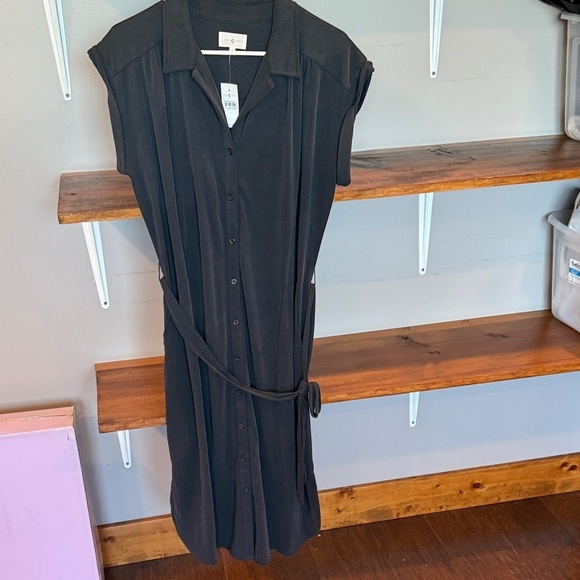 Lou & Grey Dresses & Skirts - Lou & Grey dress